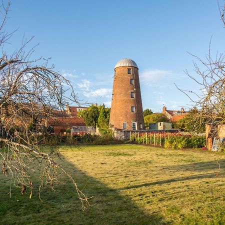 The Old Windmill Villa Kirkbymoorside Exteriör bild